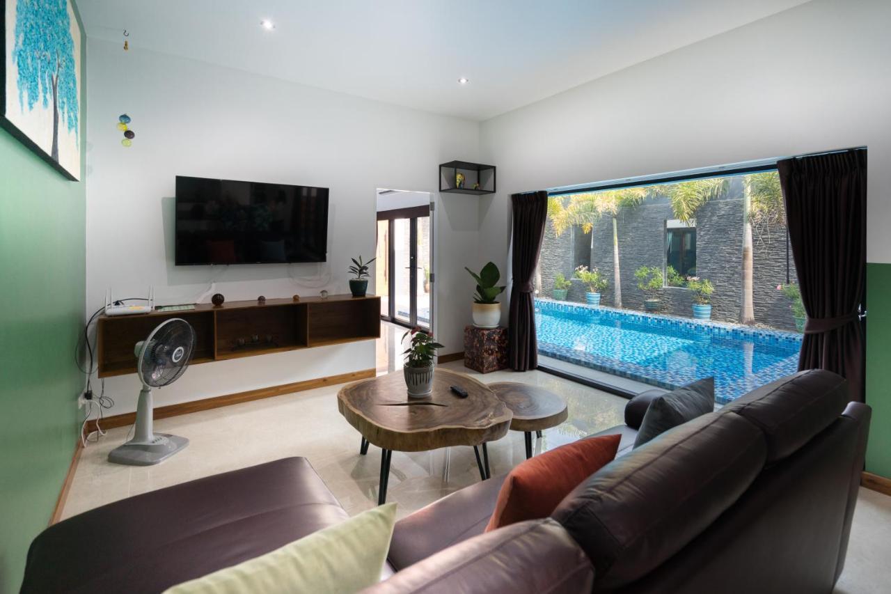 Villa Majestic By Korawan Pattaya Exterior foto
