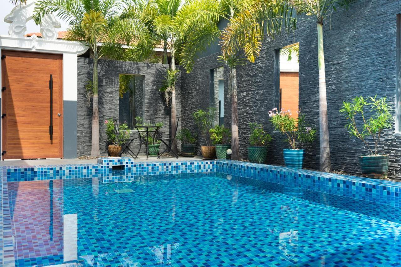 Villa Majestic By Korawan Pattaya Exterior foto