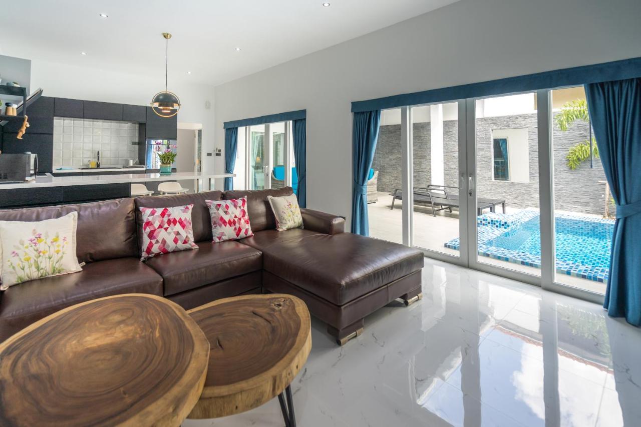 Villa Majestic By Korawan Pattaya Exterior foto